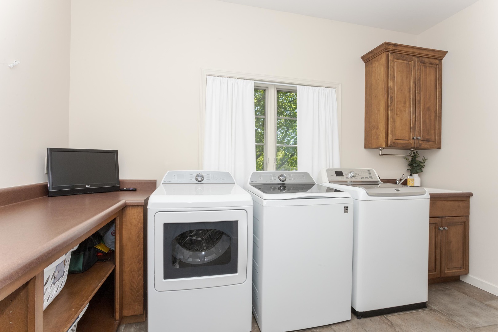 4 Bohrer Court Property Photo 27