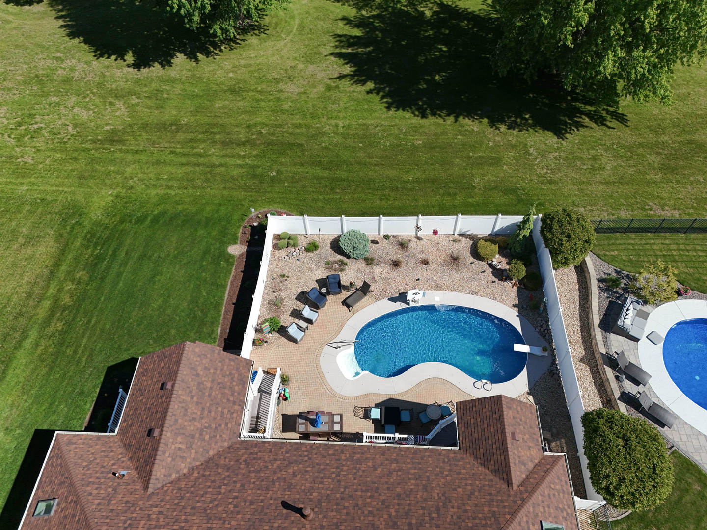 920 Rustic View Court Property Photo 4