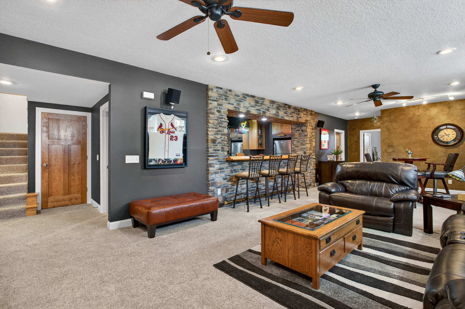 920 Rustic View Court Property Photo 43