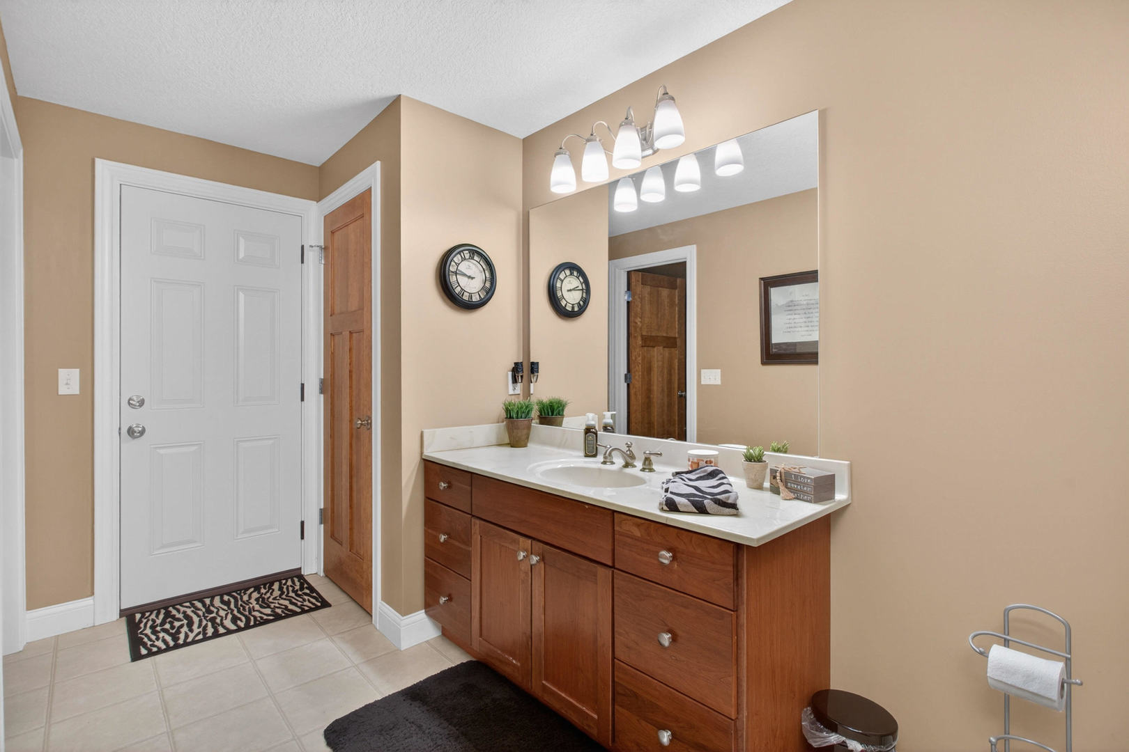 920 Rustic View Court Property Photo 49