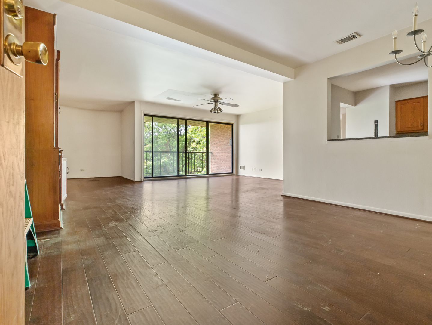 709 79th Street 404 Property Photo 4