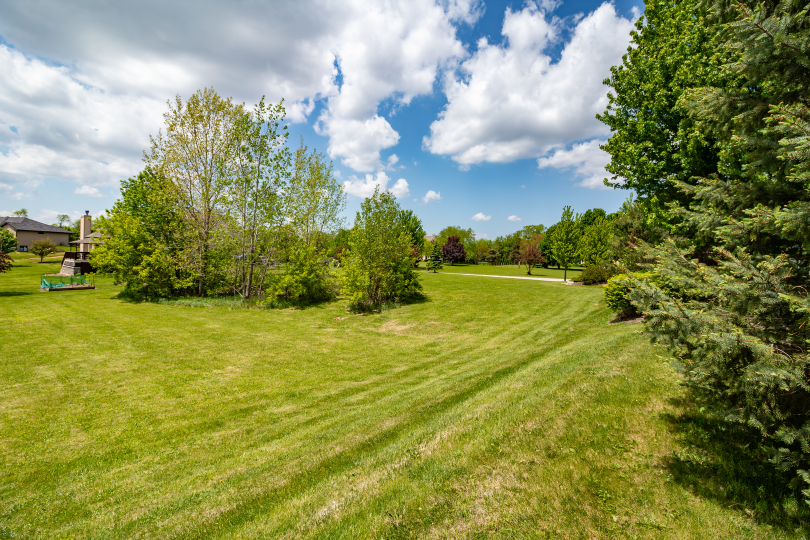 2601 Sanctuary Lane Property Photo 4