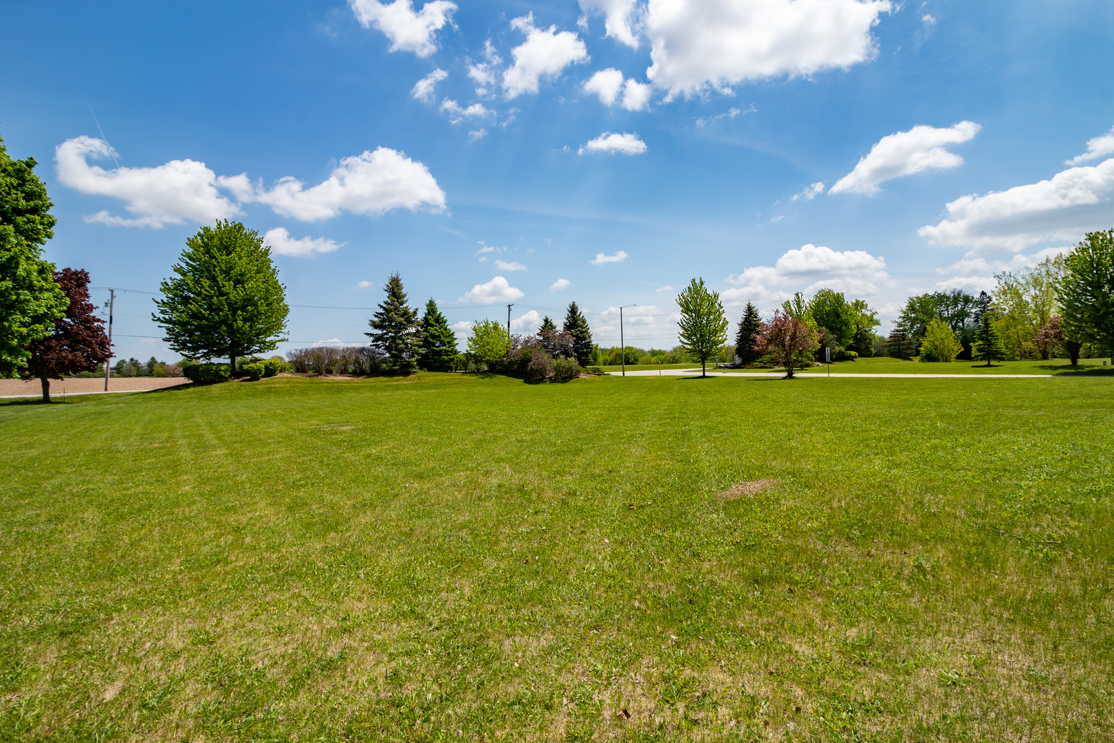 2600 Sanctuary Lane Property Photo 4