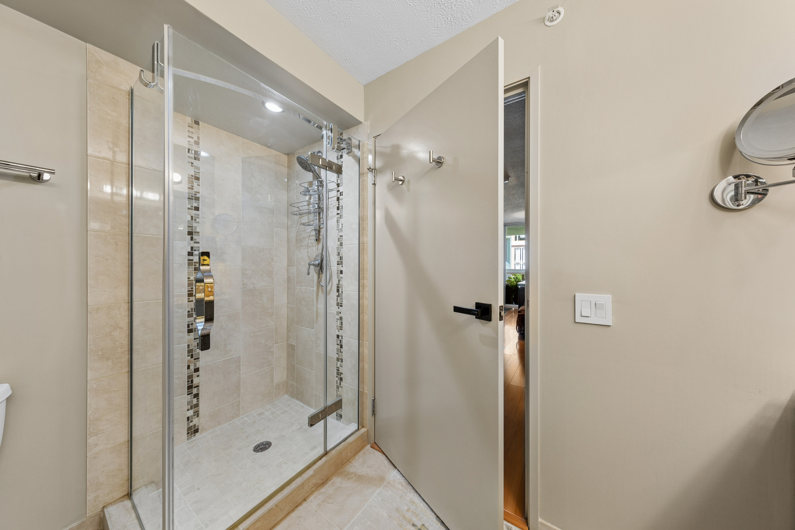 1580 Sherman Avenue 606 Property Photo 18