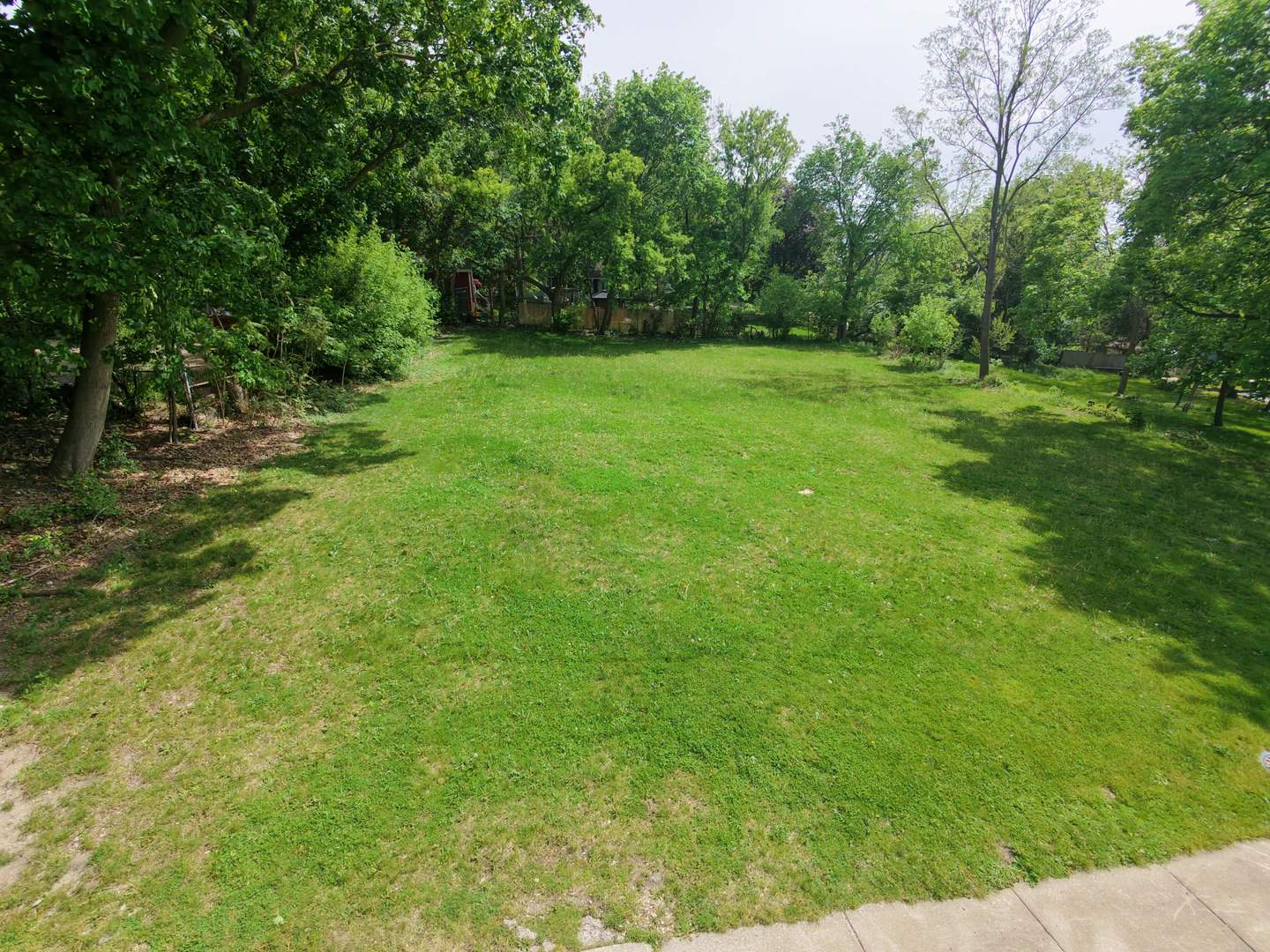 410 Barrington Avenue Property Photo 1