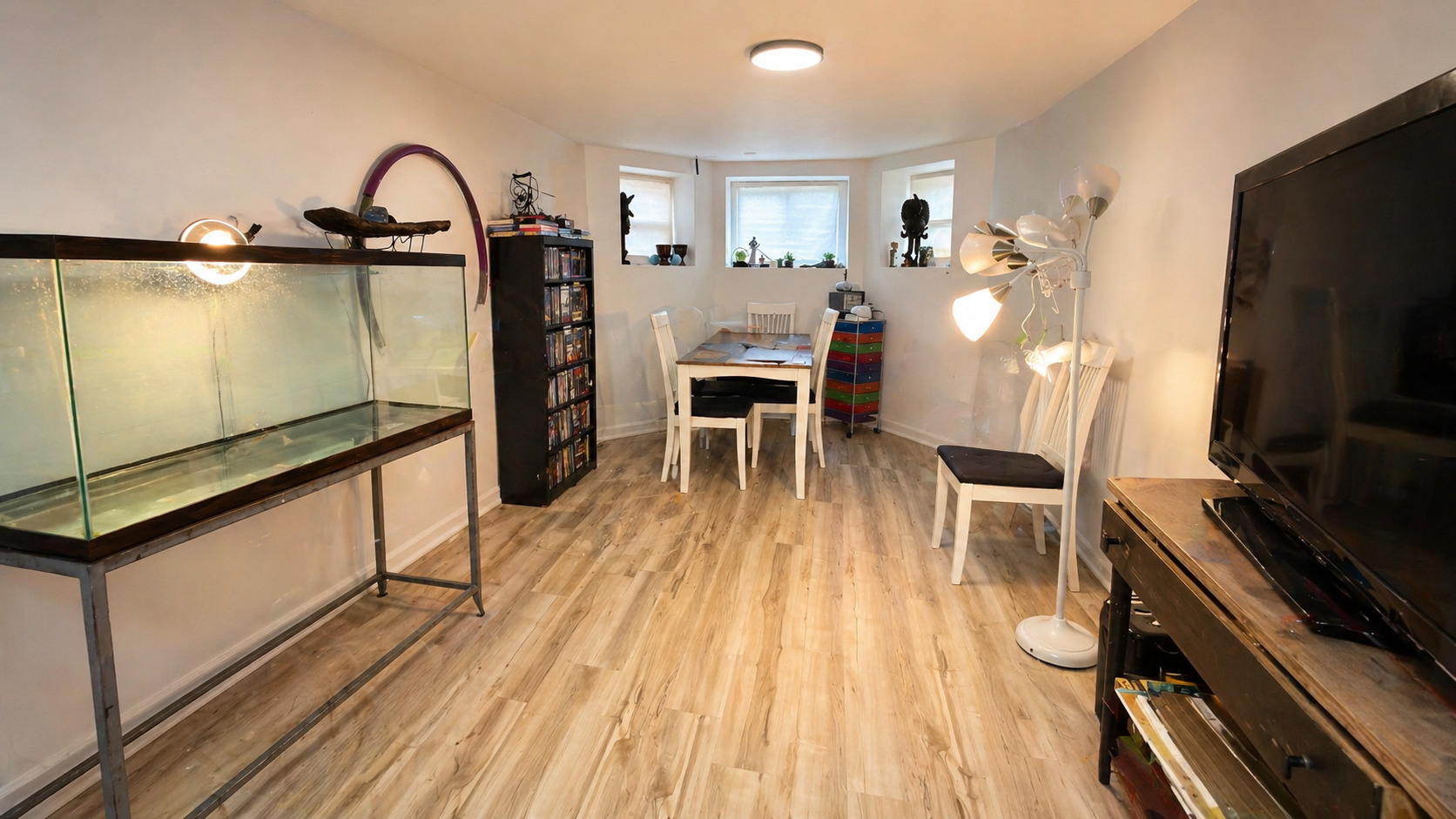 6550 S Drexel Avenue G Property Photo 2