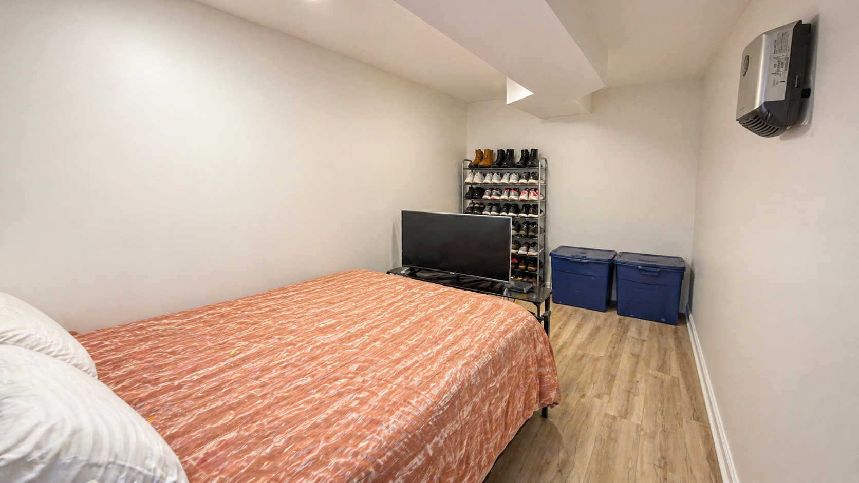 6550 S Drexel Avenue G Property Photo 5