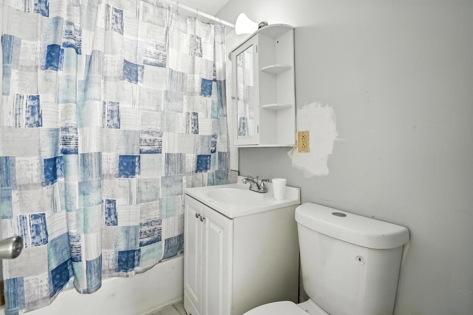 307 E 136th Place Property Photo 15