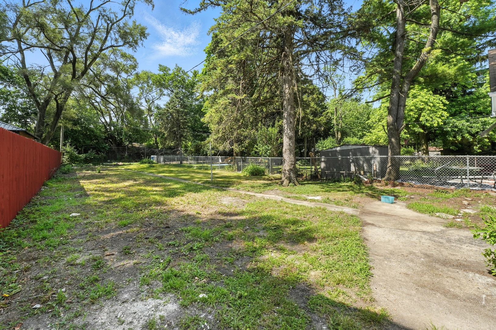 307 E 136th Place Property Photo 19