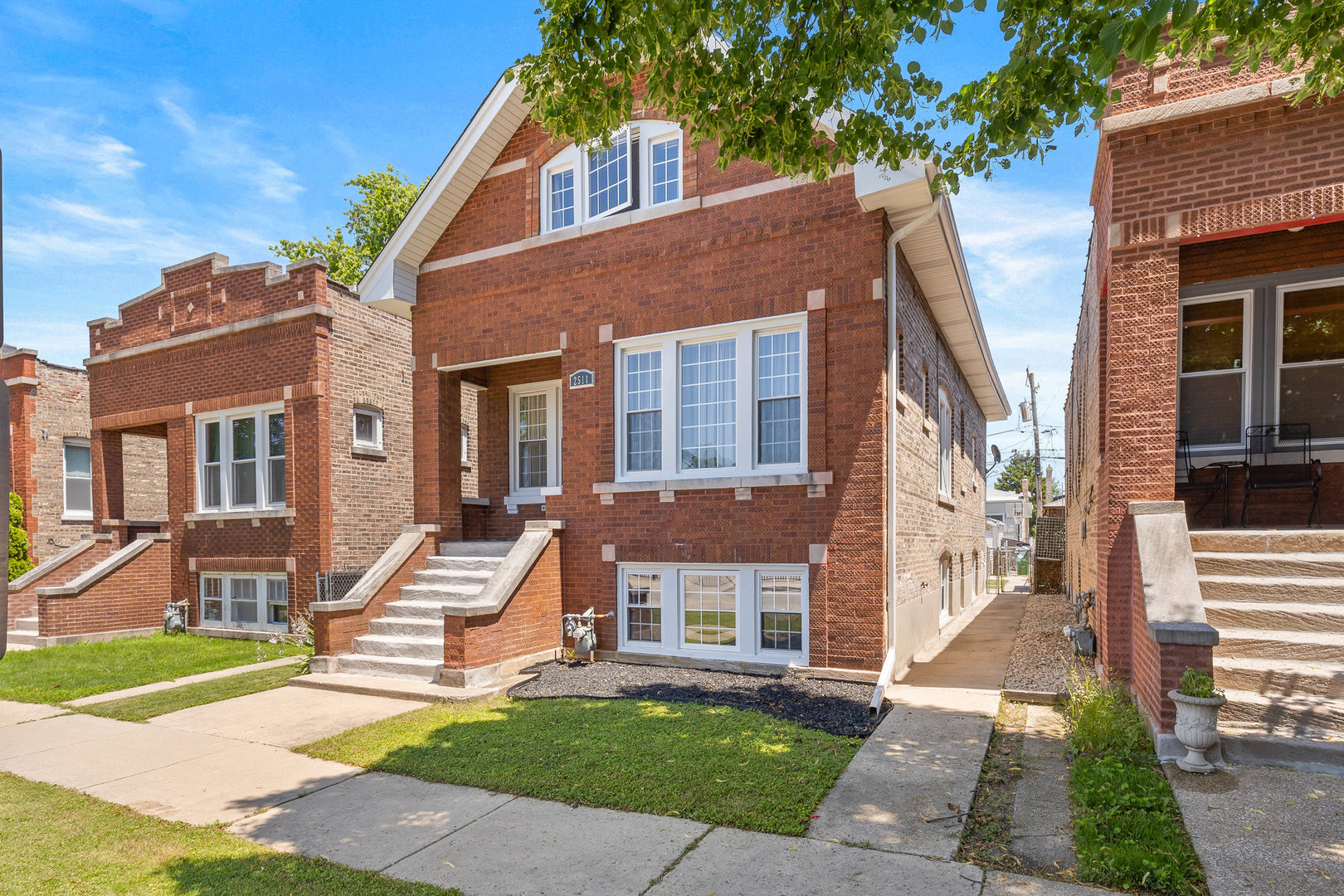 2511 Highland Avenue Property Photo 2