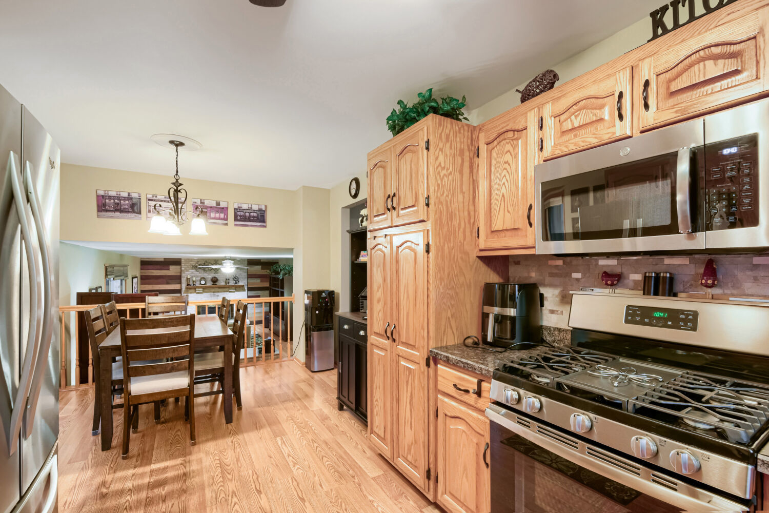 1244 Newbridge Avenue Property Photo 9