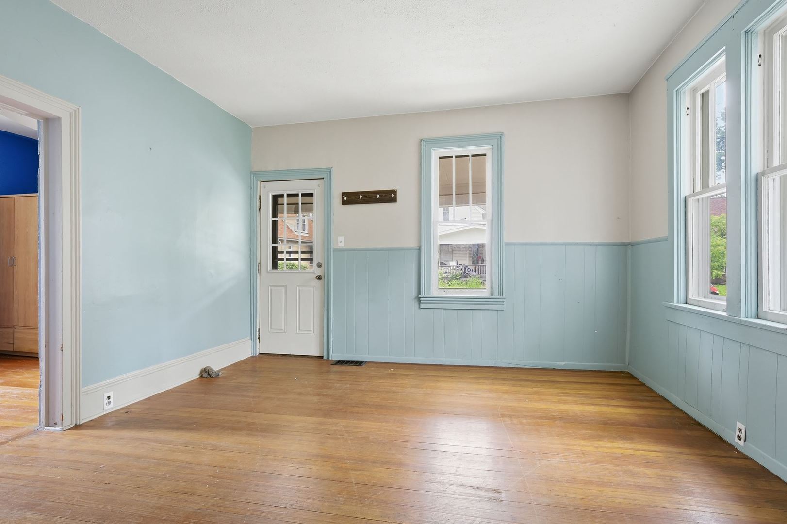 1210 N Madison Street Property Photo 8