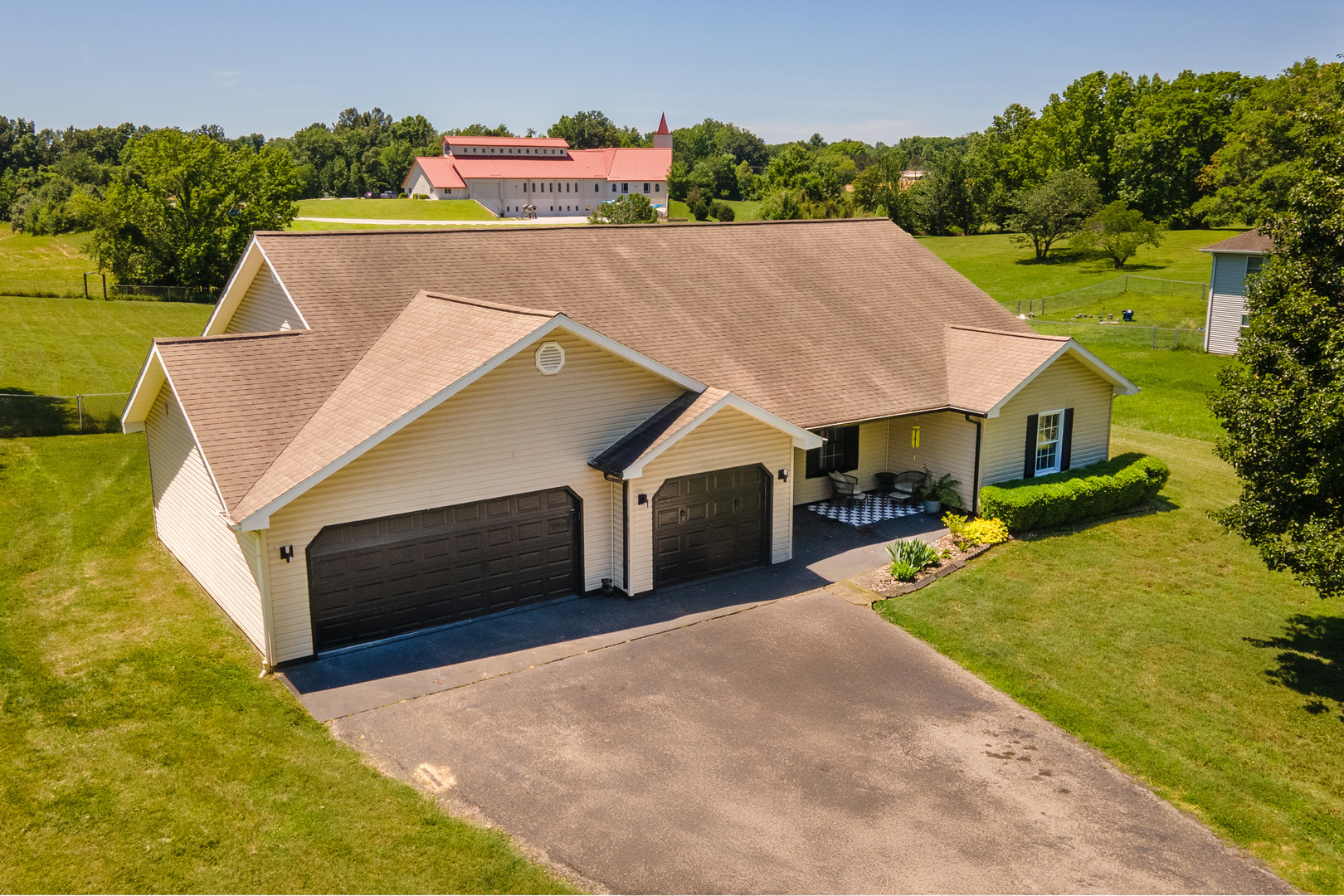 1437 Dogwood Road Property Photo 1