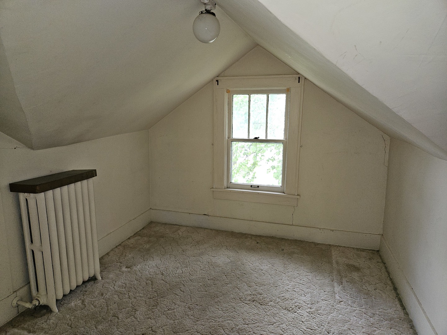 402 E 5th Street Property Photo 20