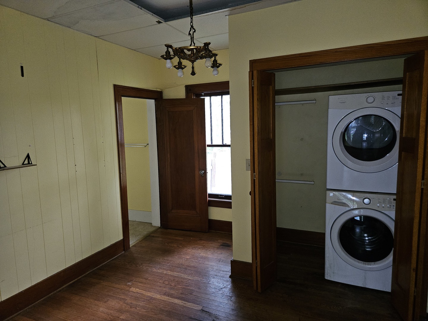 402 E 5th Street Property Photo 26