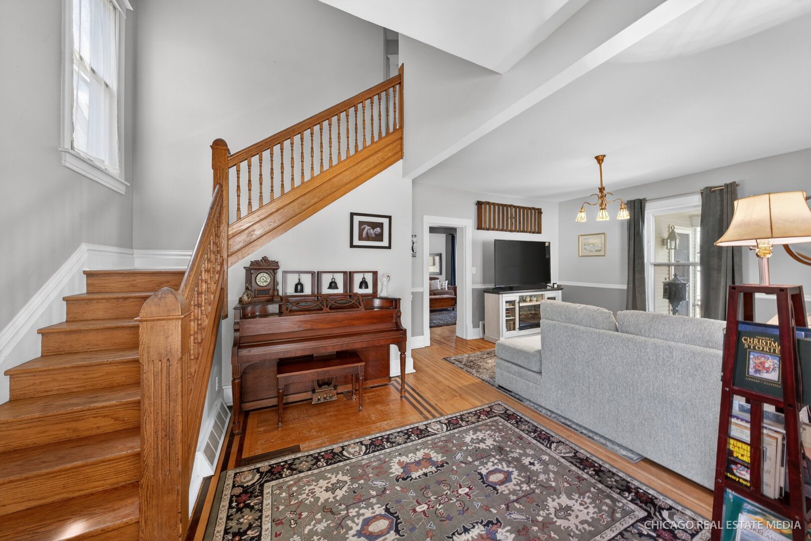 354 S Madison Street Property Photo 6