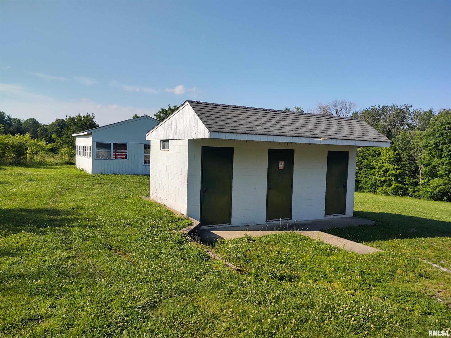 67 Dutchman Trail Property Photo 8