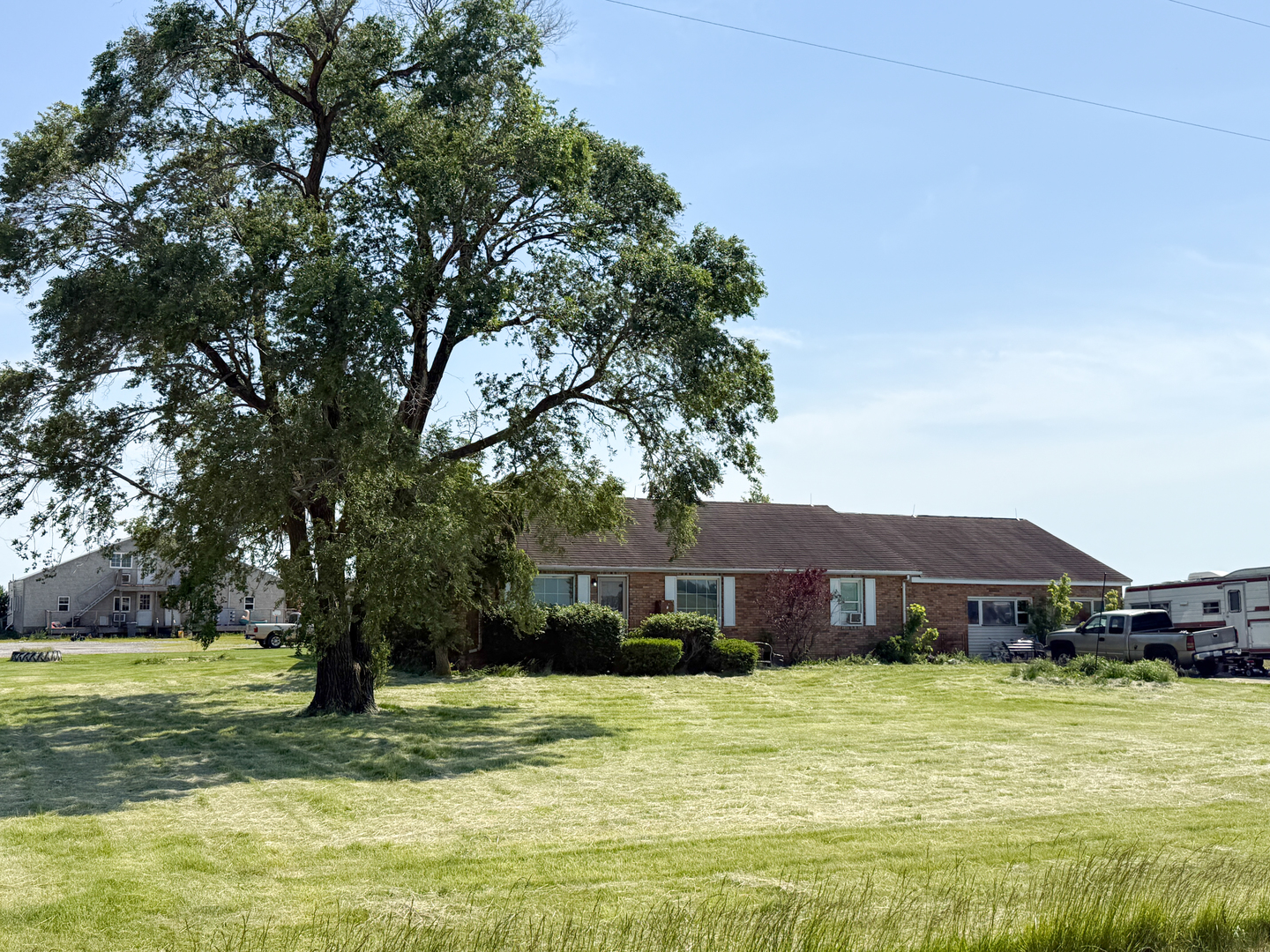 5991 Kinmundy Road Property Photo 3