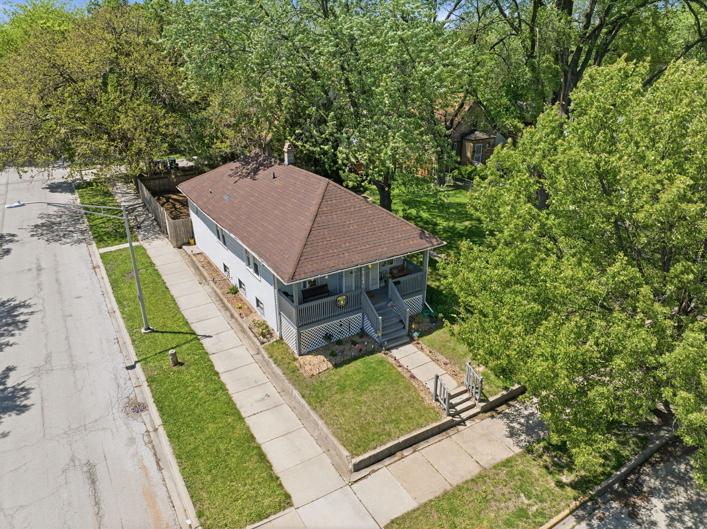 12124 S Edbrooke Avenue Property Photo 18