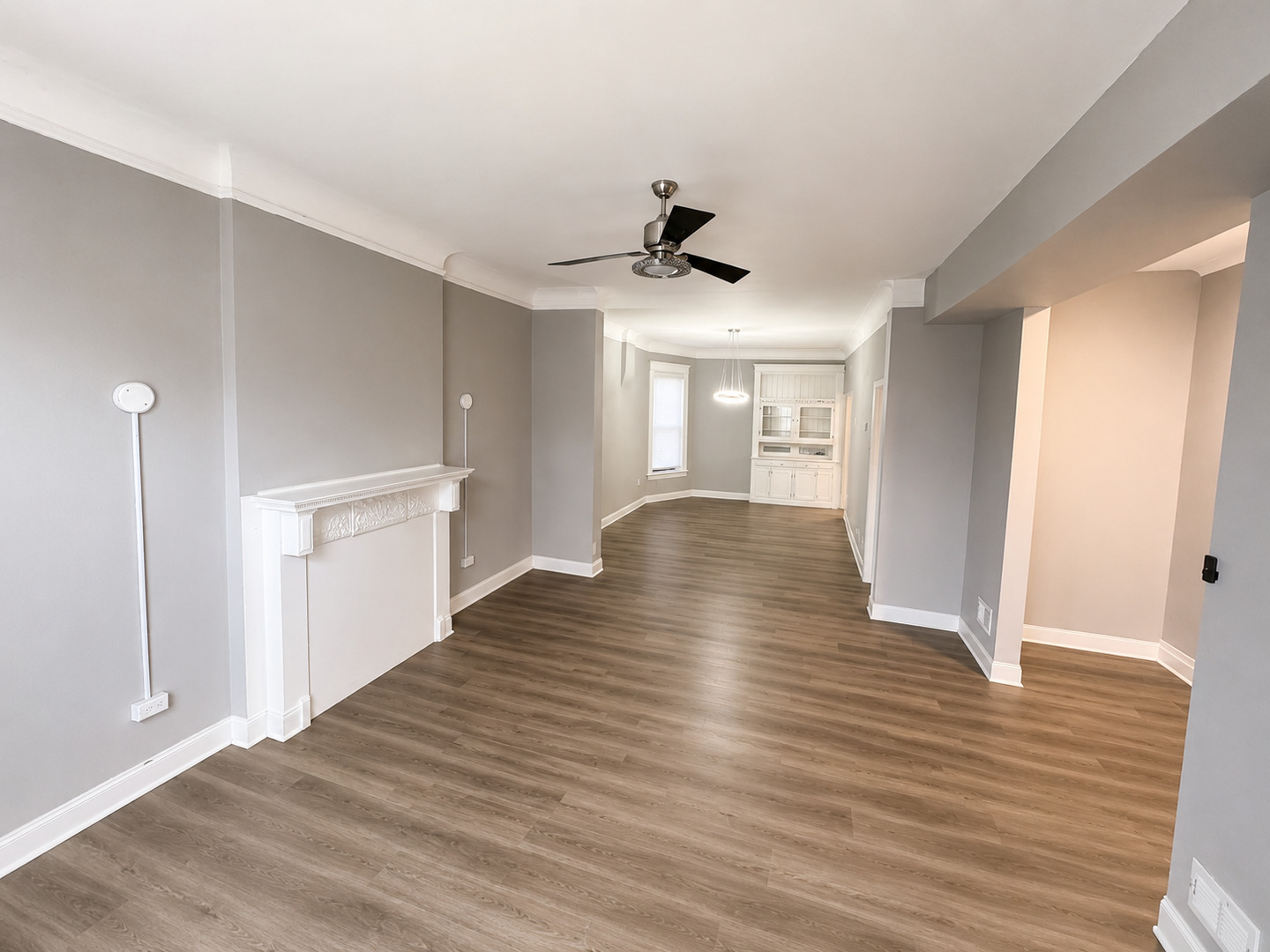6426 S Ingleside Avenue 2 Property Photo 3