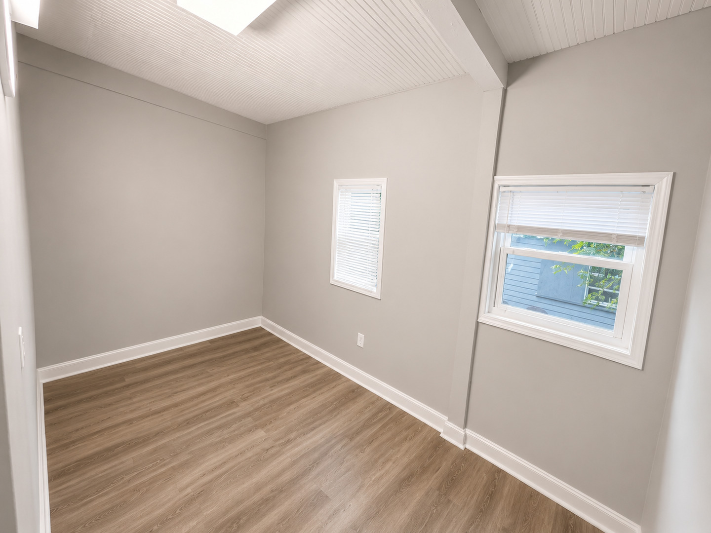 6426 S Ingleside Avenue 2 Property Photo 13