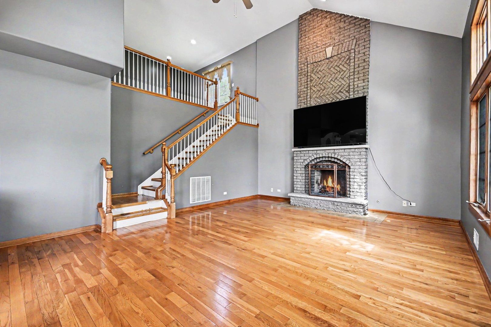19057 S Saddlebrook Drive Property Photo 4