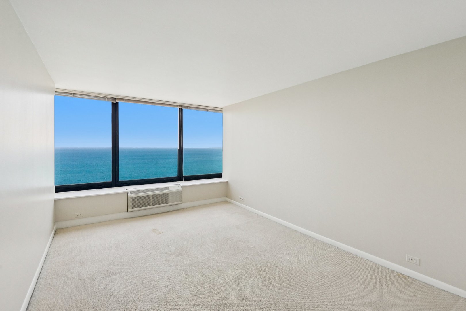 155 N Harbor Drive 5410 Property Photo 12