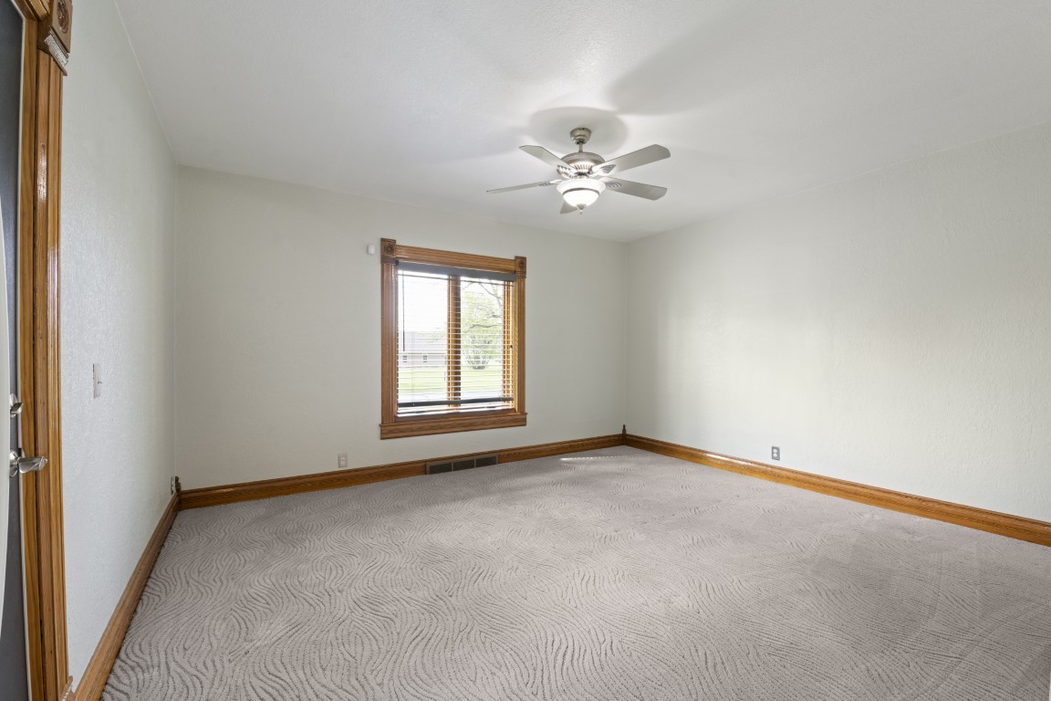 204 Freemont Street Property Photo 14