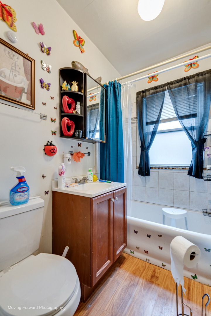8213 S Indiana Avenue Property Photo 17