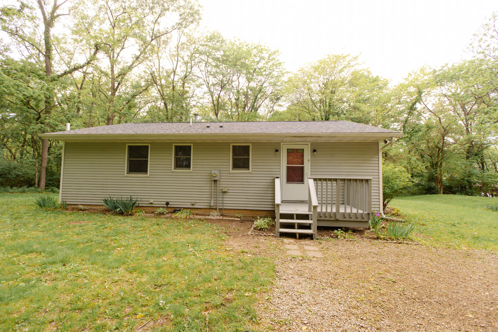 7 Magnolia Court Property Photo 1