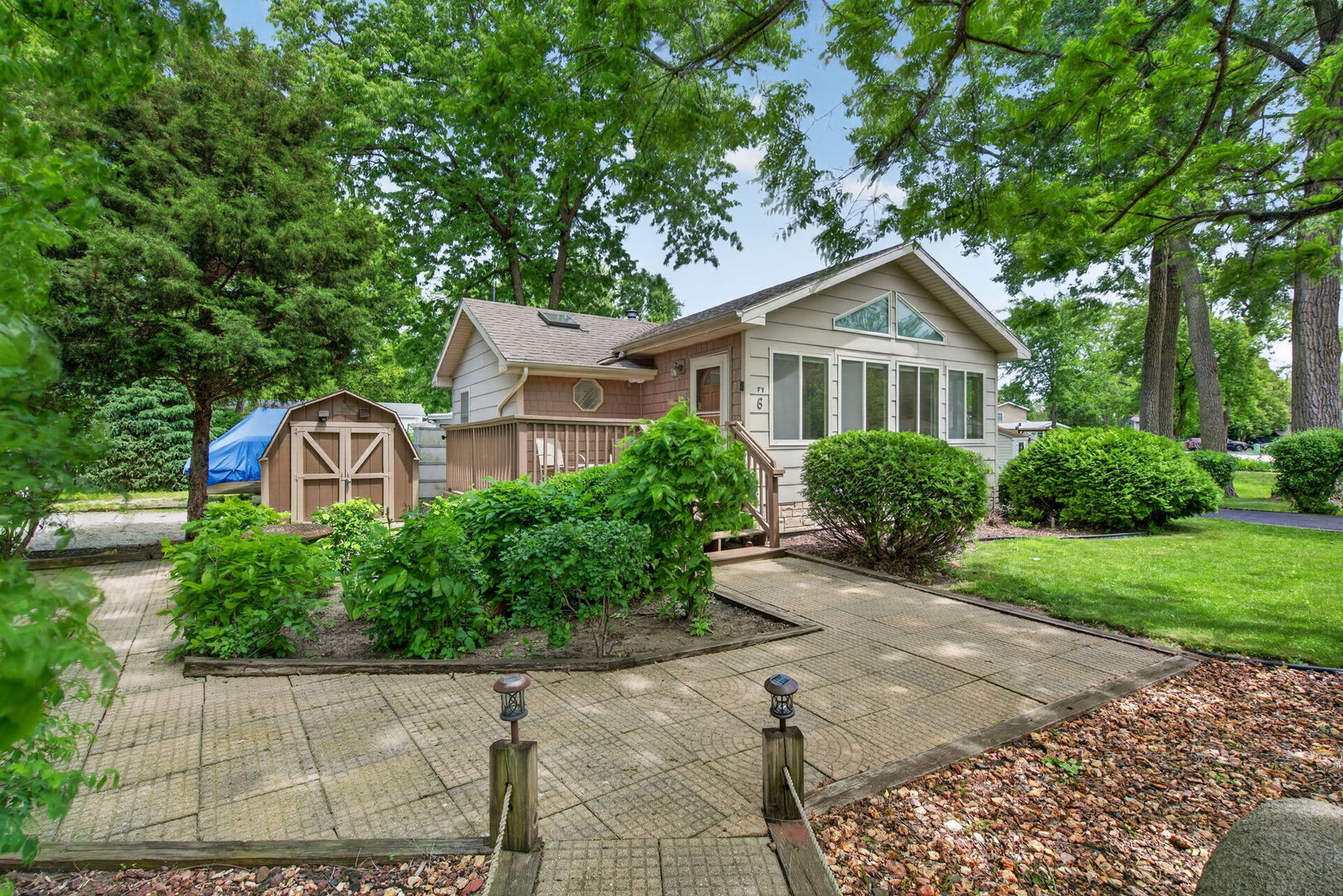 6 Largemouth Lane Property Photo 1