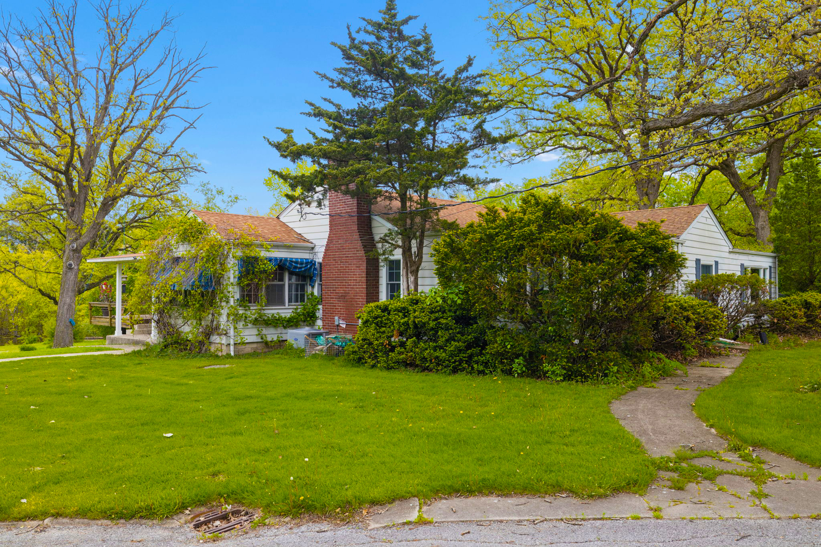 931 E Steger Road Property Photo 23