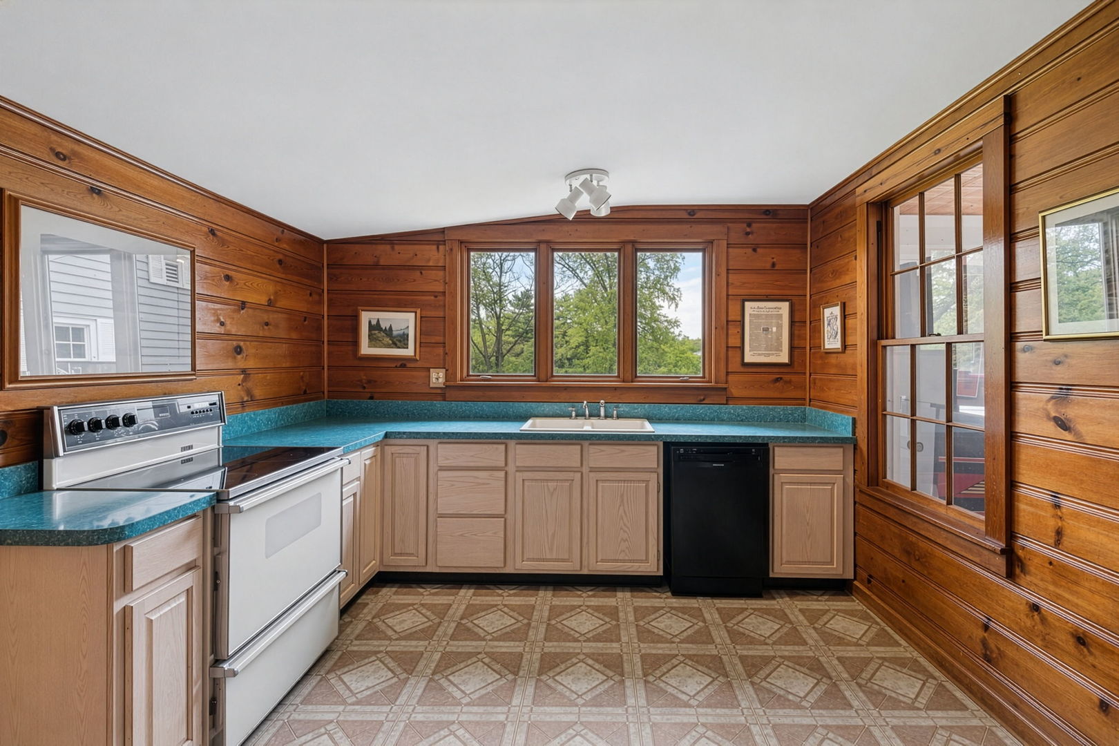 931 E Steger Road Property Photo 41