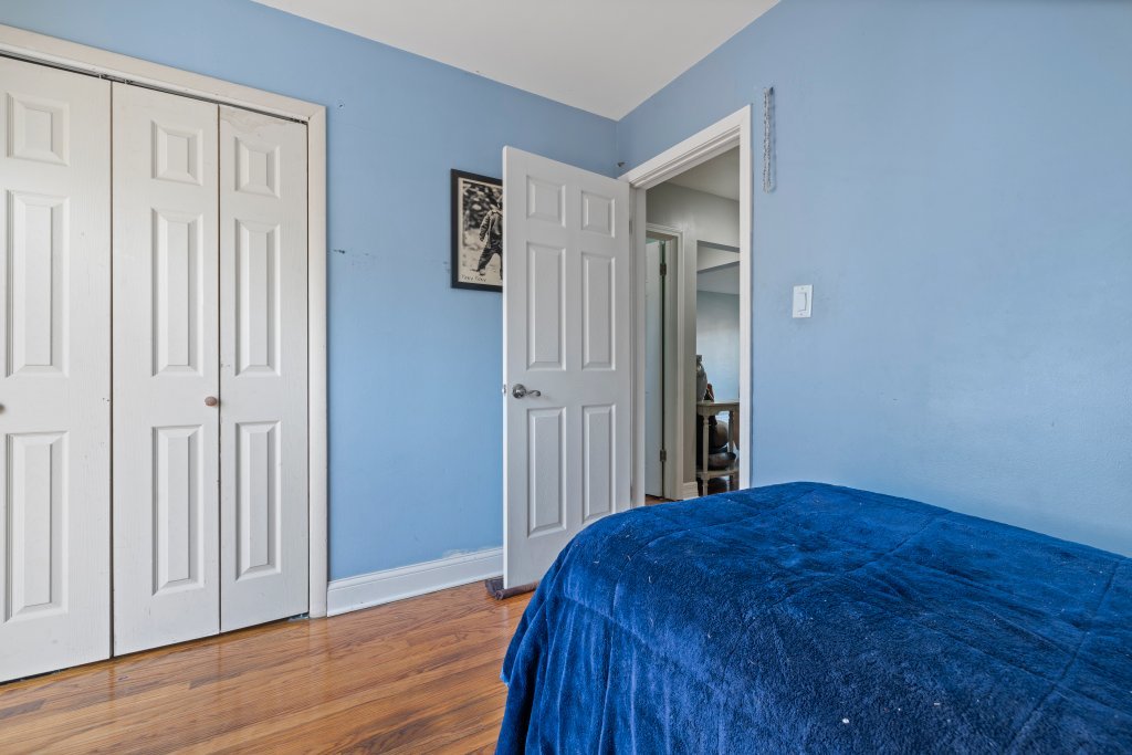 8422 W 45th Street Property Photo 17