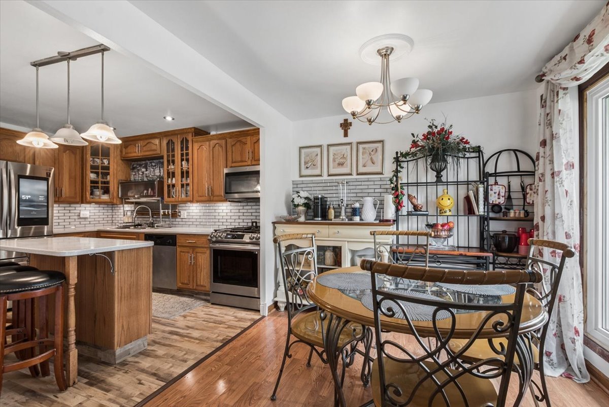 15622 Madison Avenue Property Photo 10