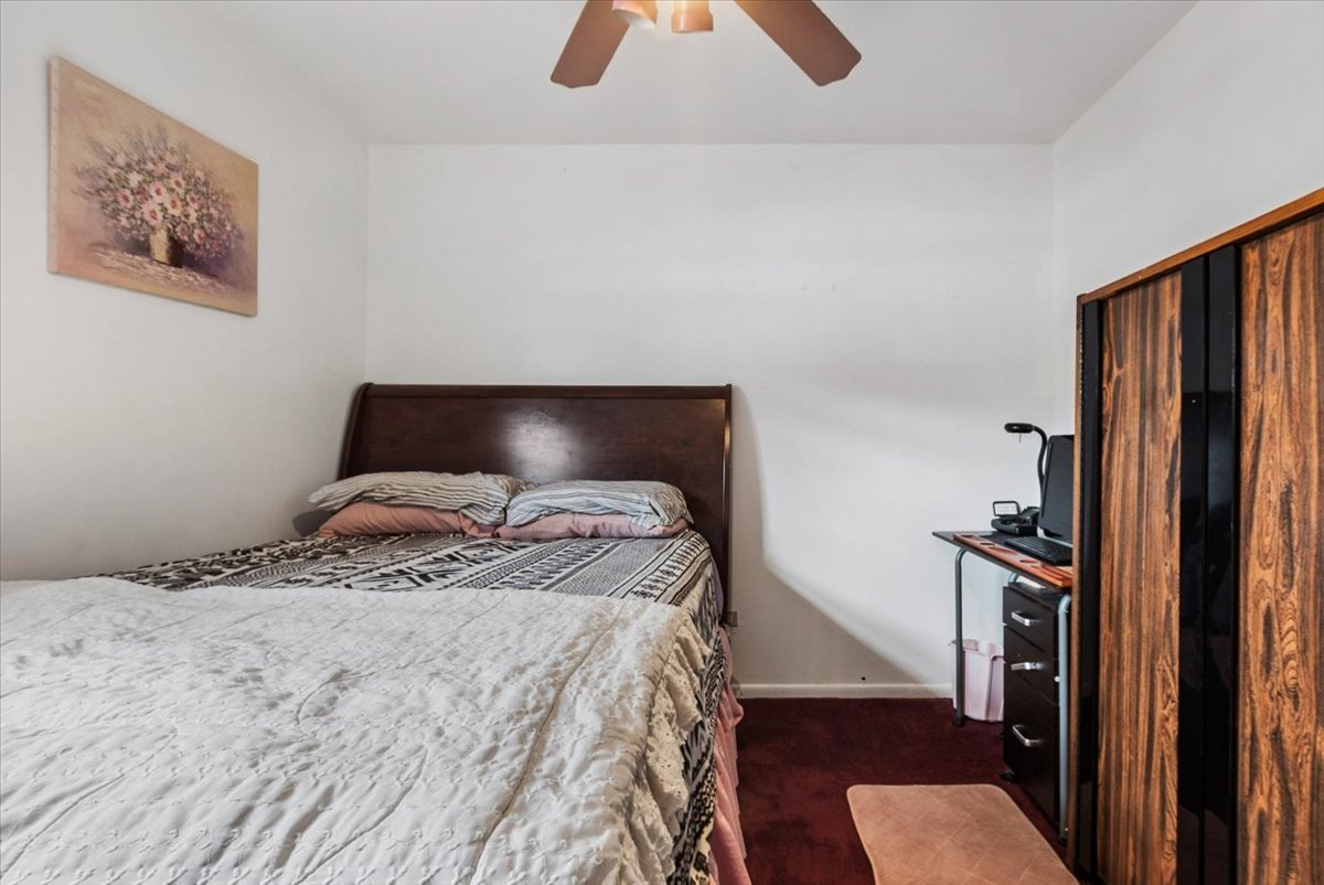 15622 Madison Avenue Property Photo 13