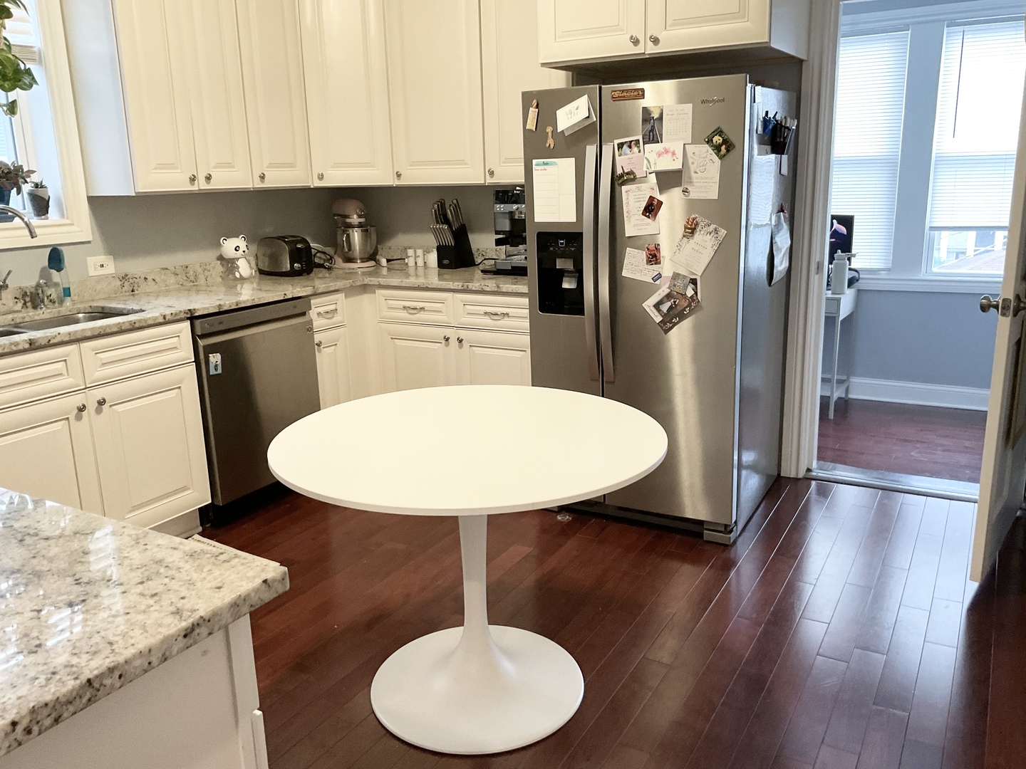 2105 Highland Avenue Property Photo 6