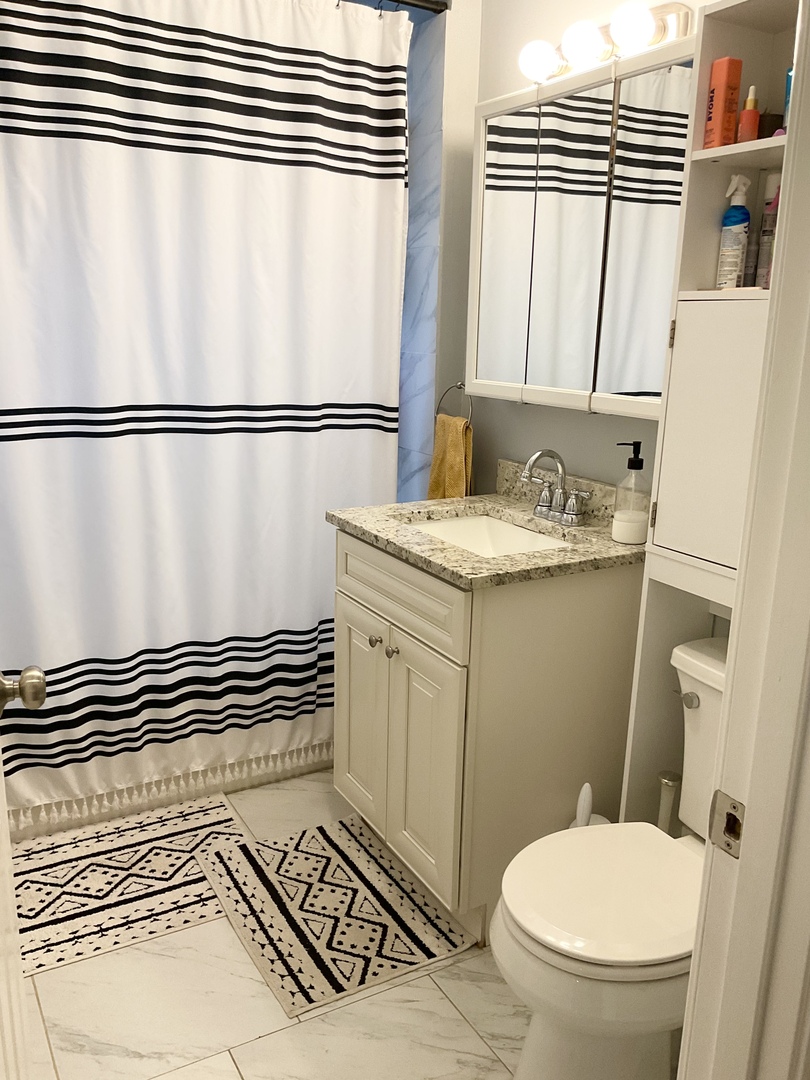 2105 Highland Avenue Property Photo 9