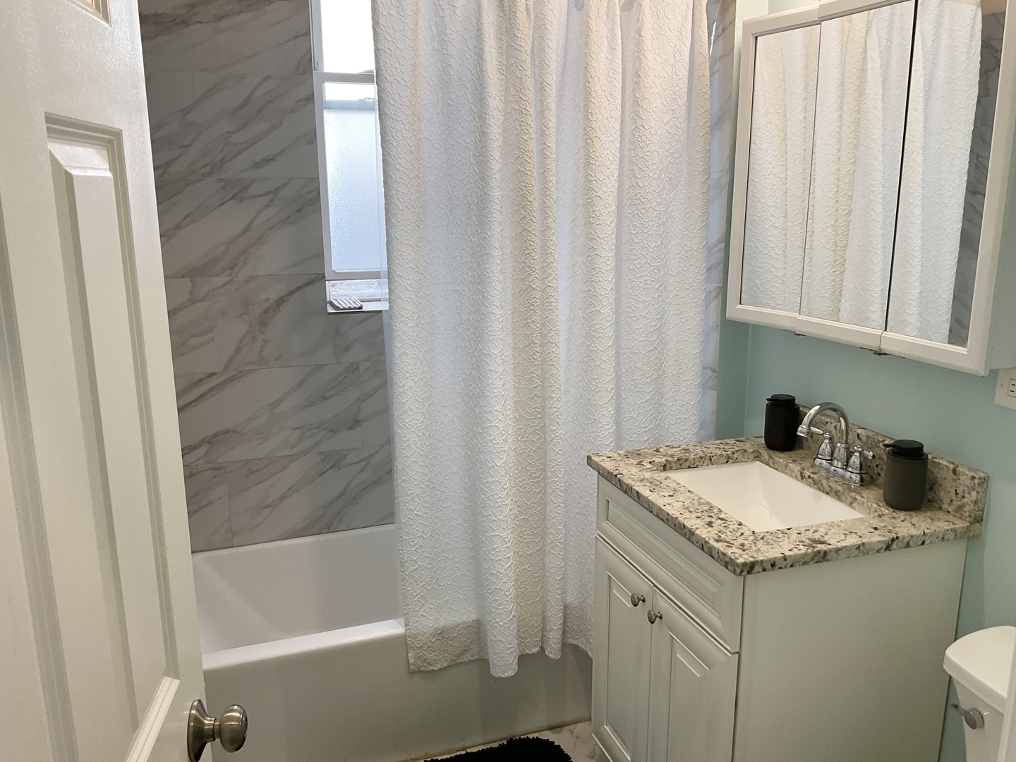 2105 Highland Avenue Property Photo 17