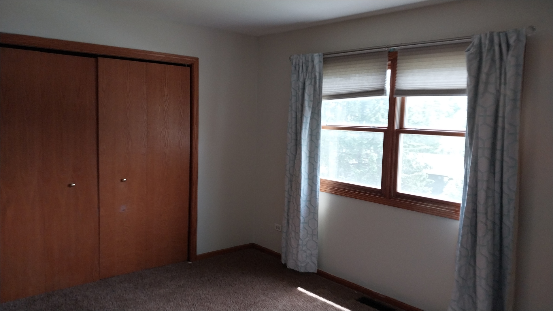 5420 Hillside Drive Property Photo 16