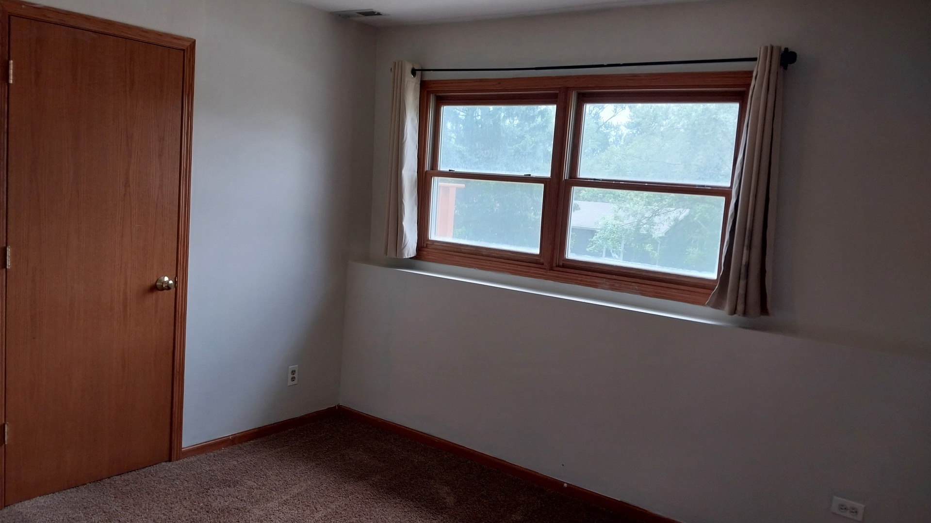 5420 Hillside Drive Property Photo 19