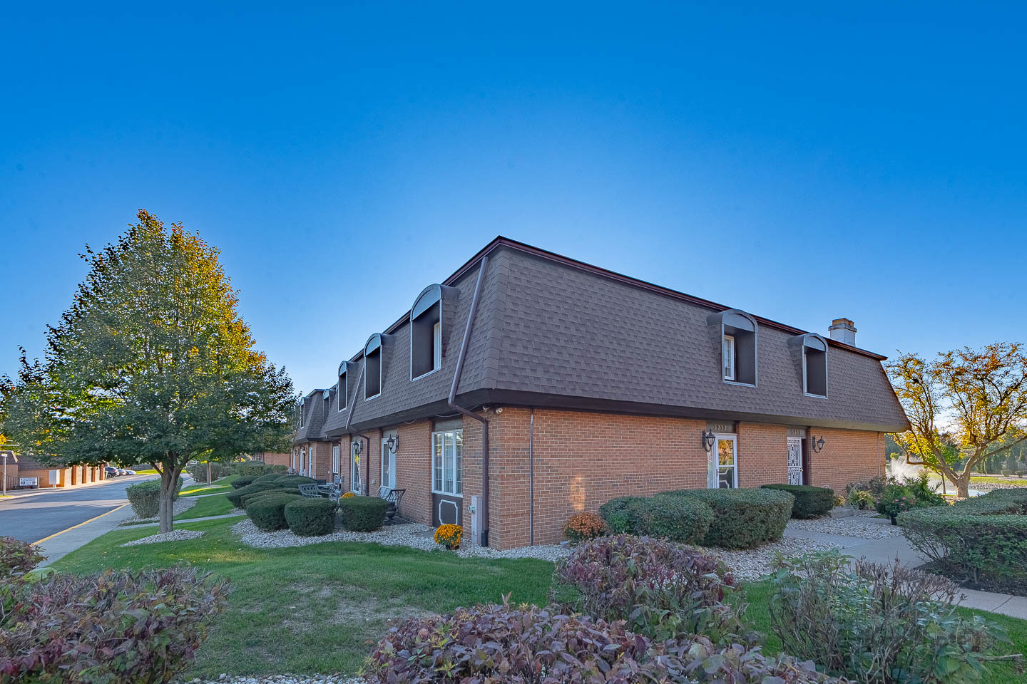 3232 Chestnut Drive Property Photo 1