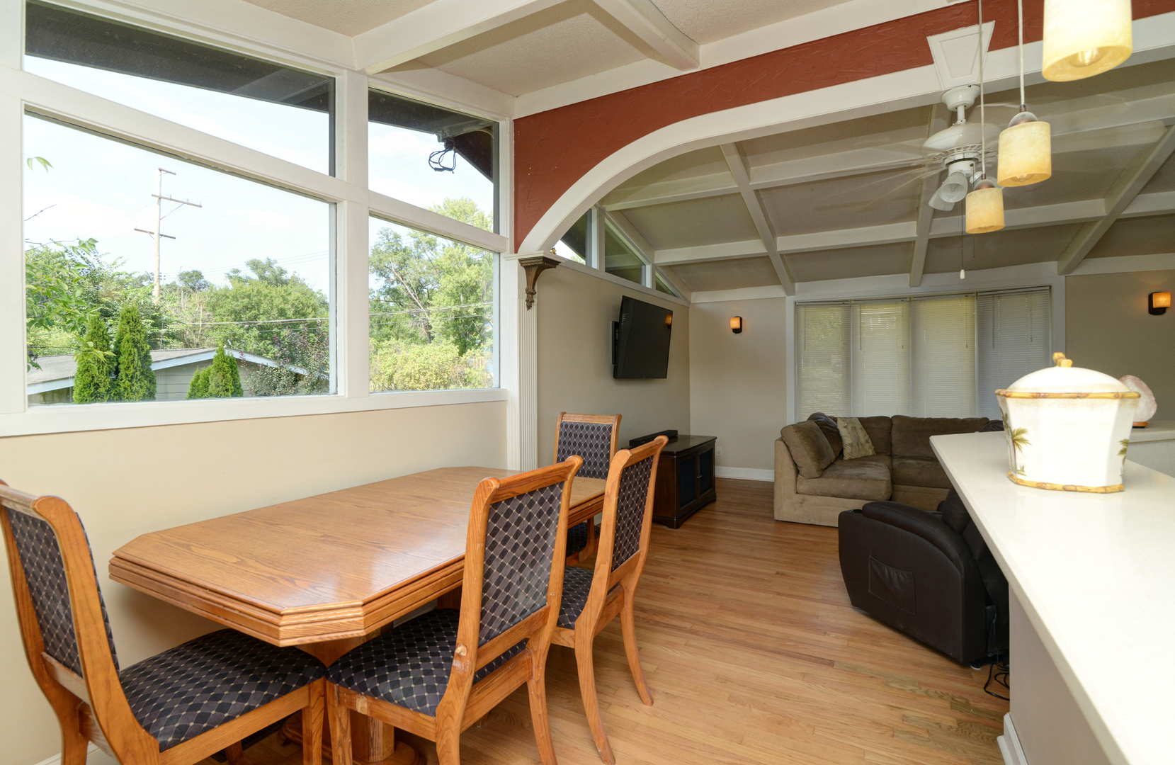 1627 Riverside Avenue Property Photo 14