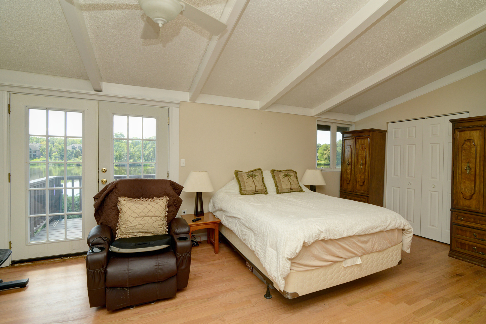 1627 Riverside Avenue Property Photo 16