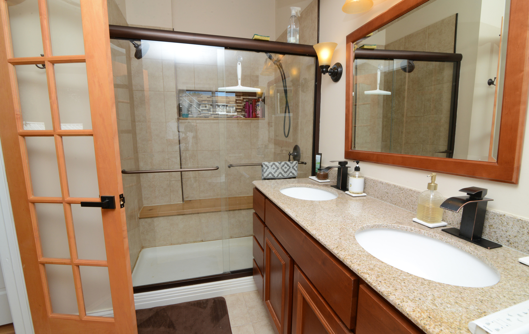 1627 Riverside Avenue Property Photo 22