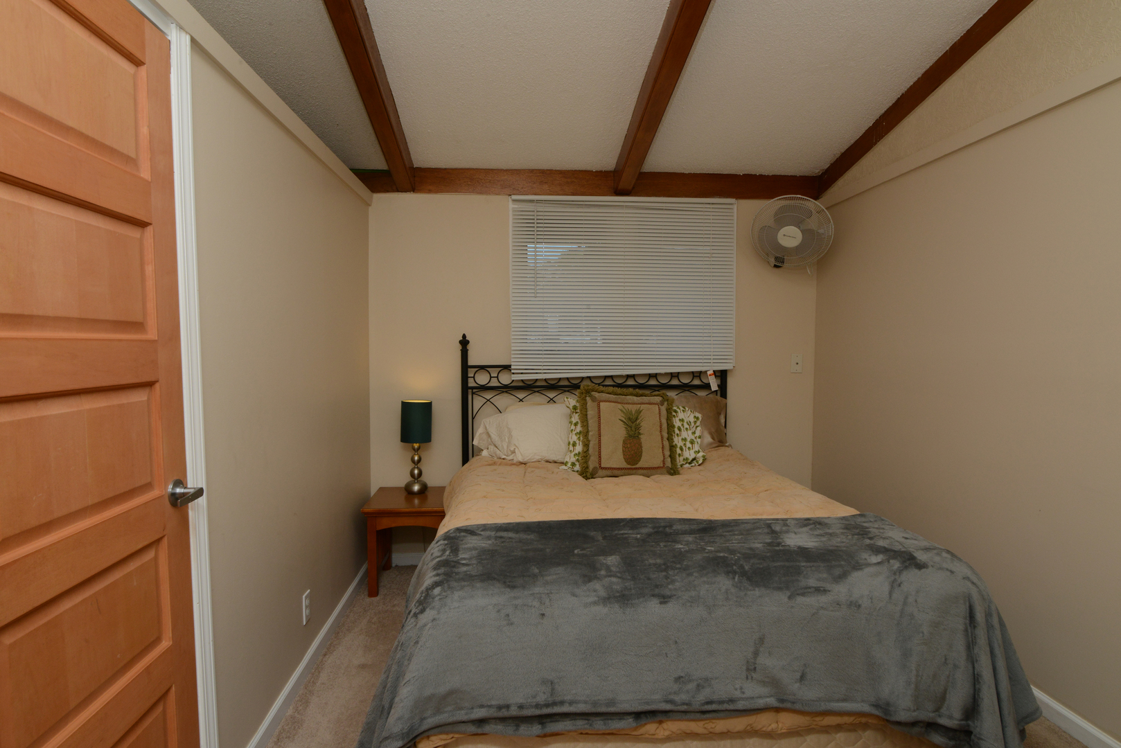 1627 Riverside Avenue Property Photo 23