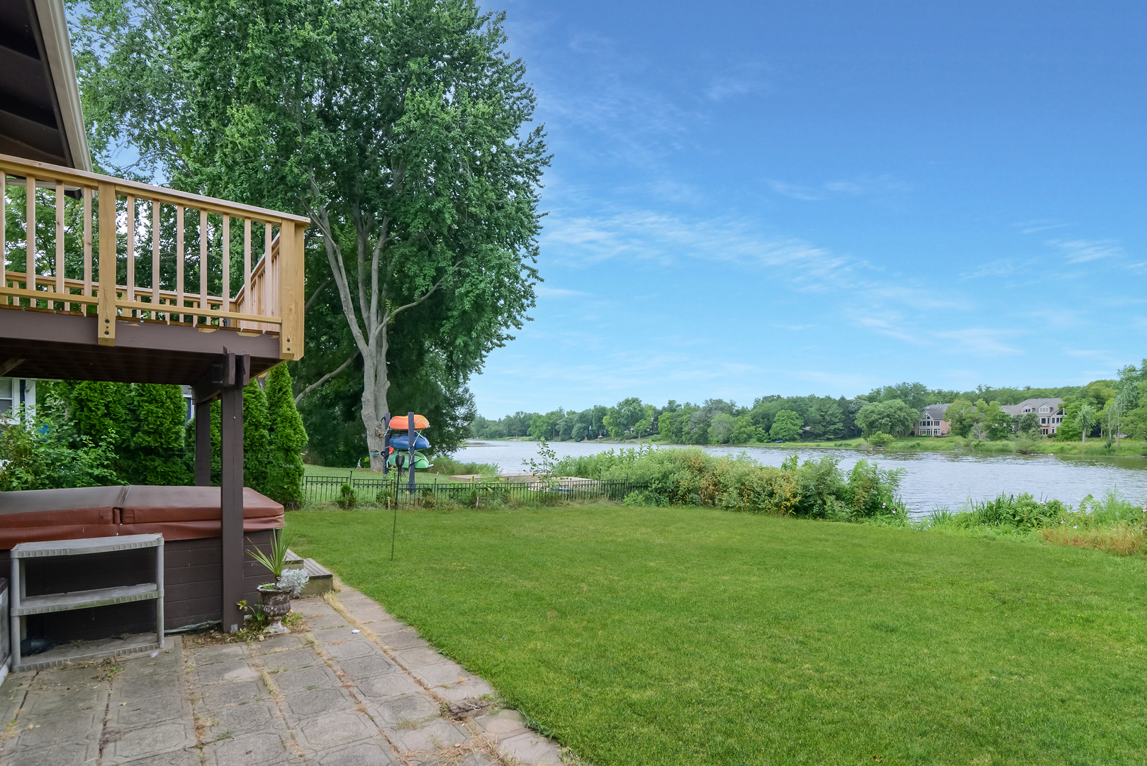 1627 Riverside Avenue Property Photo 46