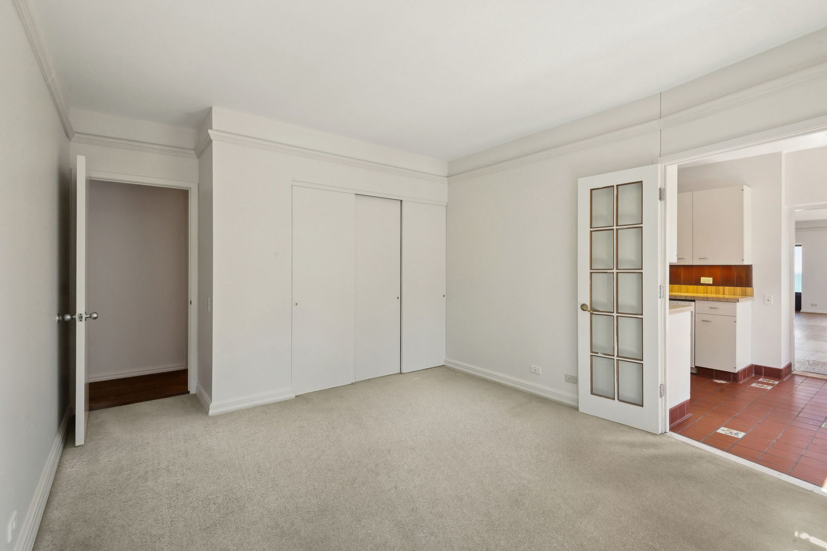 1100 N Lake Shore Drive 15b Property Photo 11