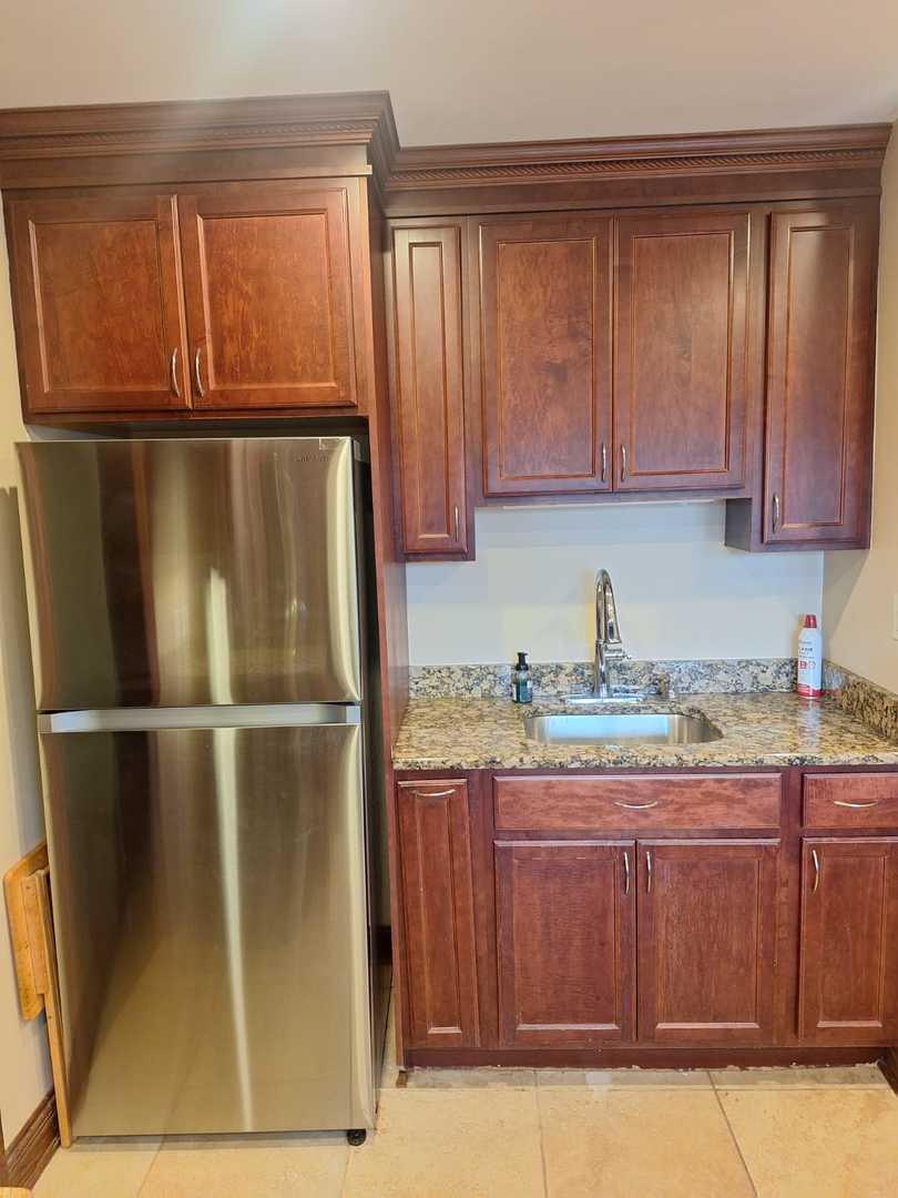 12652908 Property Photo 3