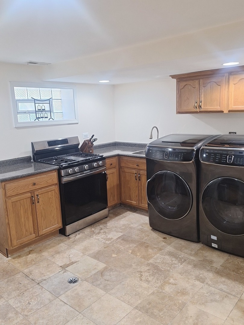 12652908 Property Photo 11